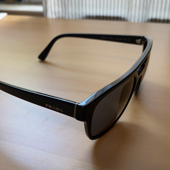 Authentic Prada Sunglasses- black square aviator - Picture 2 of 6